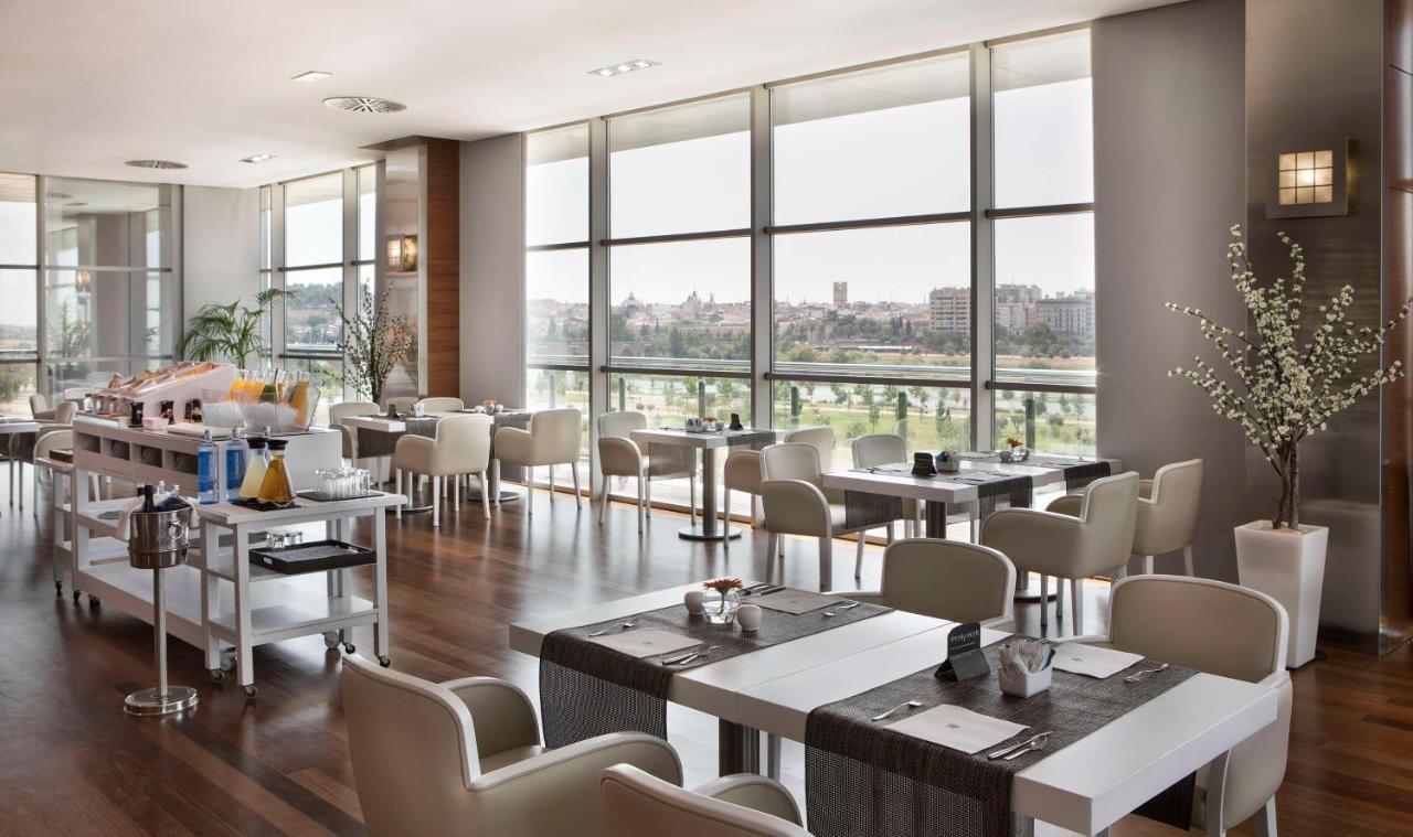 Nh Gran Hotel Casino De Extremadura Badajoz Exteriér fotografie Restaurant