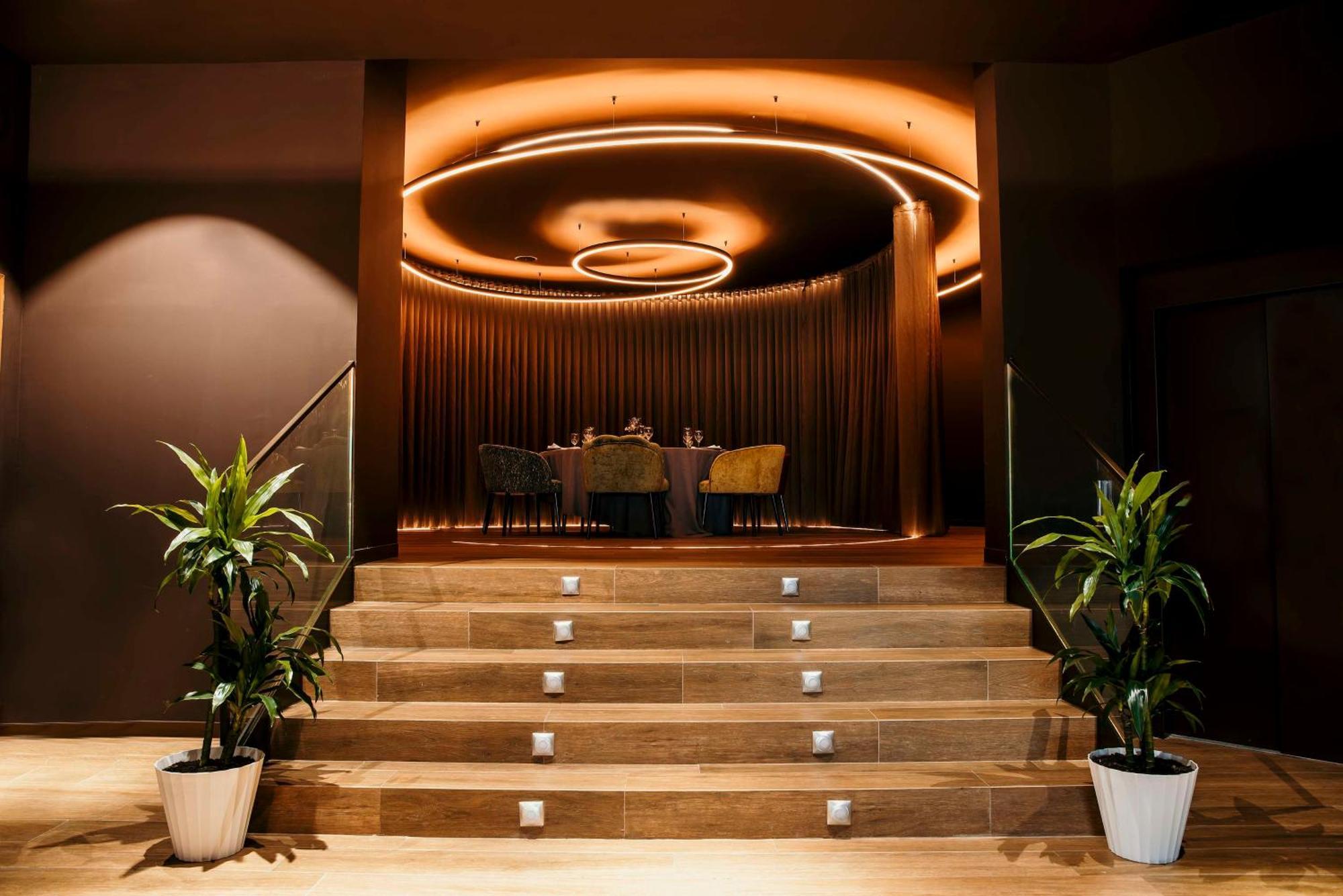 Nh Gran Hotel Casino De Extremadura Badajoz Exteriér fotografie The interior of the hotel