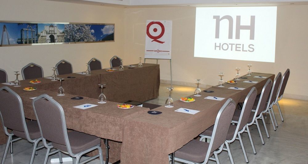 Nh Gran Hotel Casino De Extremadura Badajoz Exteriér fotografie Meeting room